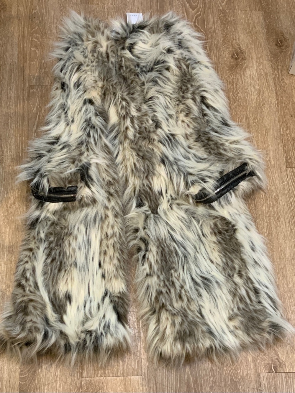 Faux Fur pants in Cream and Gray